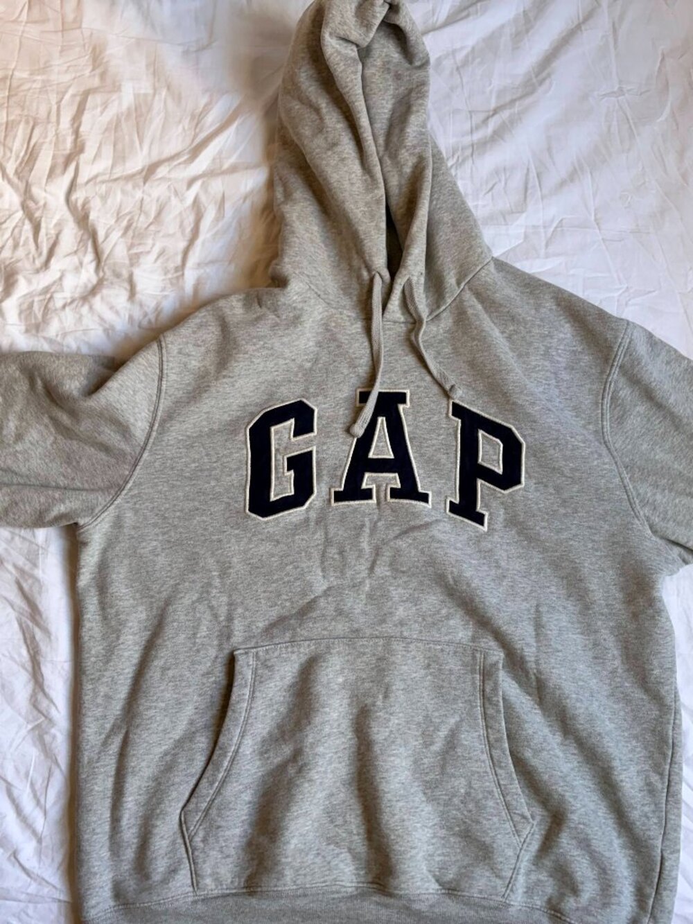 Gap Adult VintageSoft Arch Logo Hoodie (Light Heather Grey)